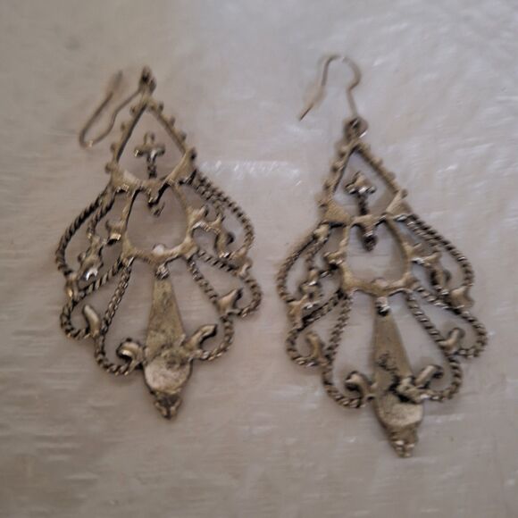 Vintage Filigree Earrings Teardrop Chandelier Silver Tone Whimsigoth Elegant - Picture 7 of 7